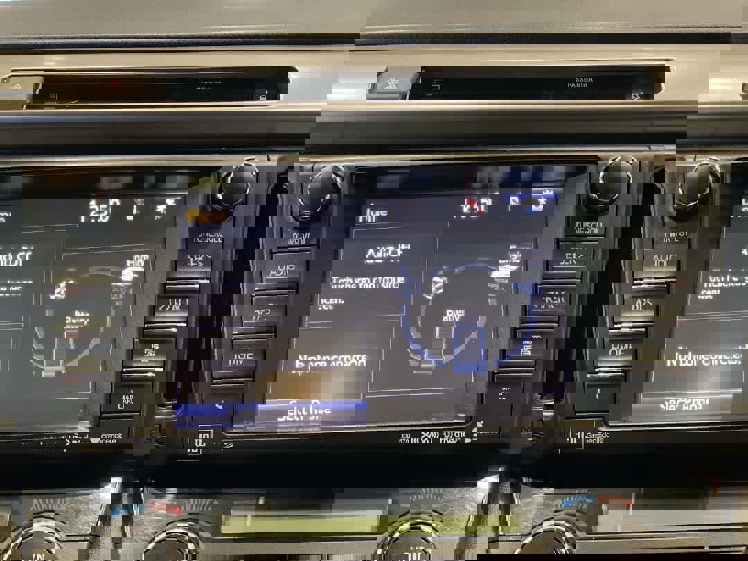 Used 2016 Toyota RAV4 Limited w/ Advanced Technology Package image 19