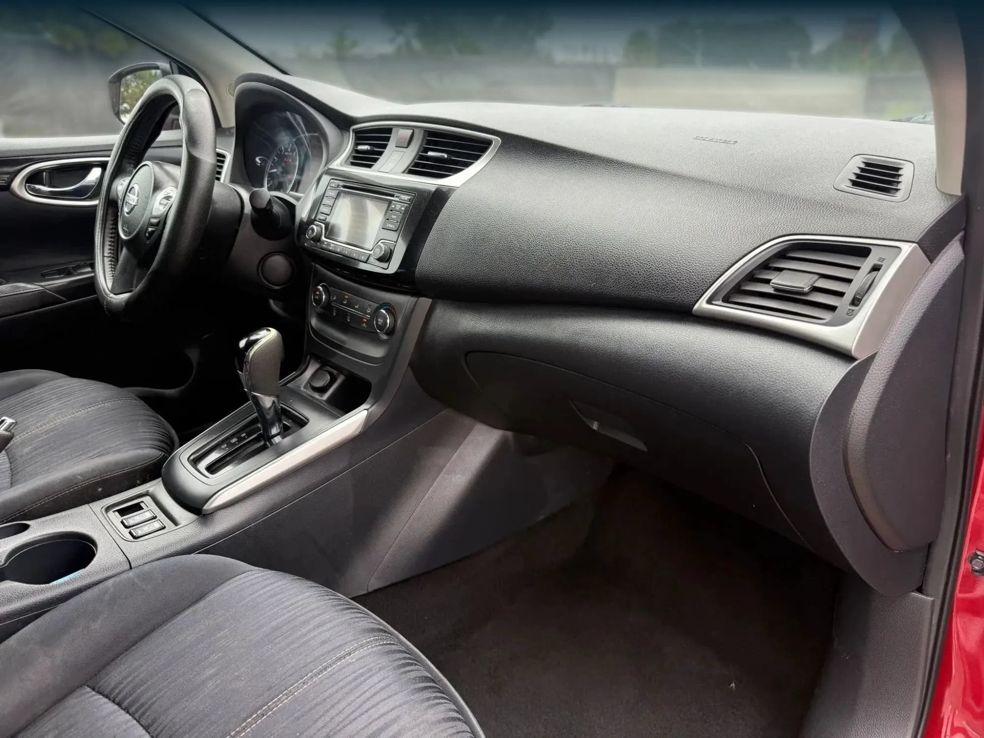 Used 2016 Nissan Sentra SV w/ All Weather Package FWD image 19