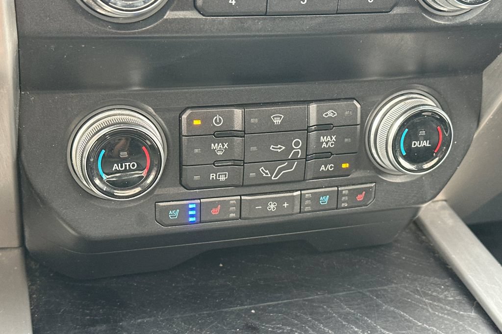 Used 2019 Ford F250 Platinum w/ Platinum Ultimate Package AWD/4WD image 20