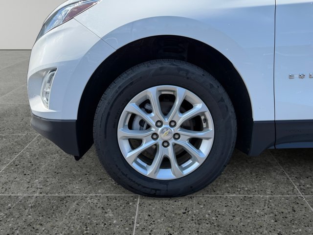 Used 2021 Chevrolet Equinox LS AWD/4WD image 14