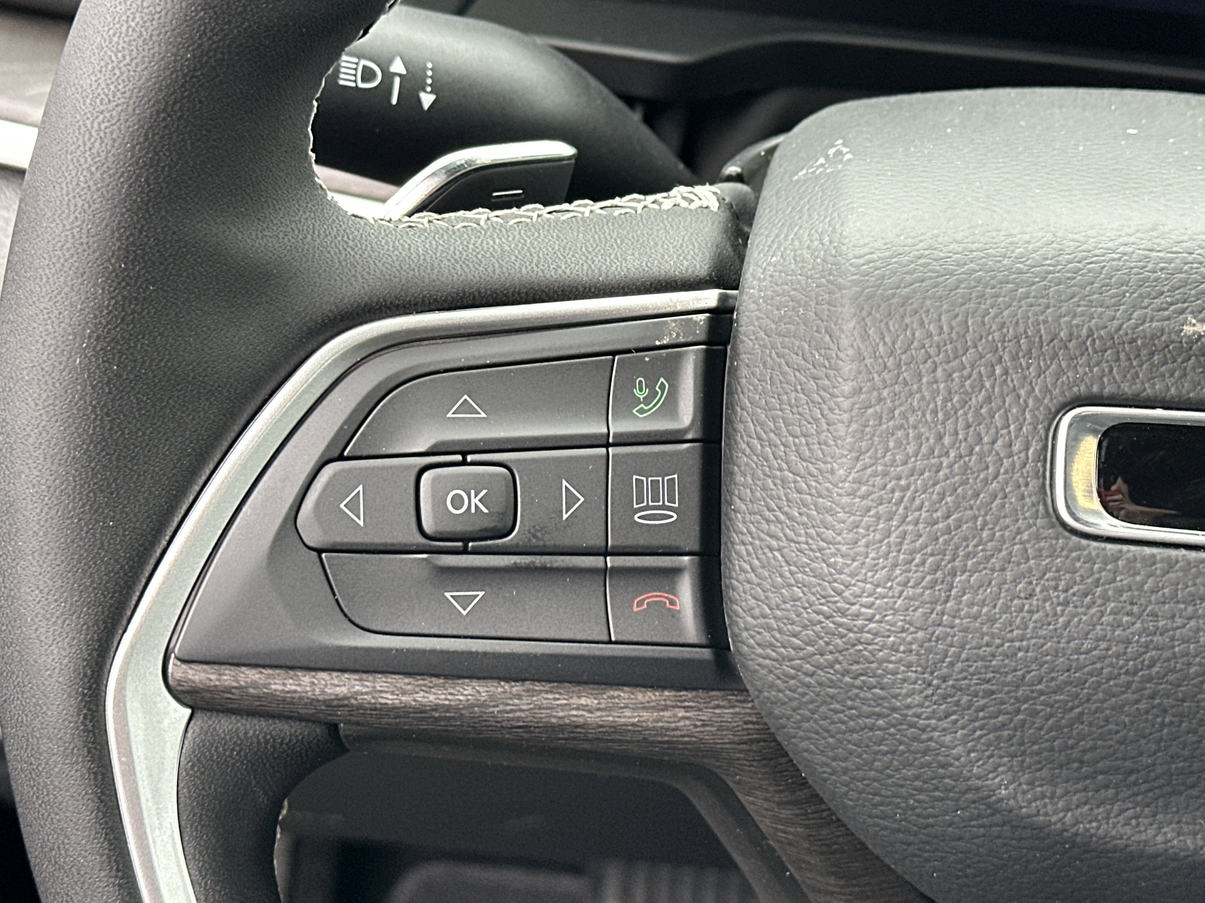 New 2026 Jeep Grand Cherokee Limited w/ Limited Altitude Package image 12