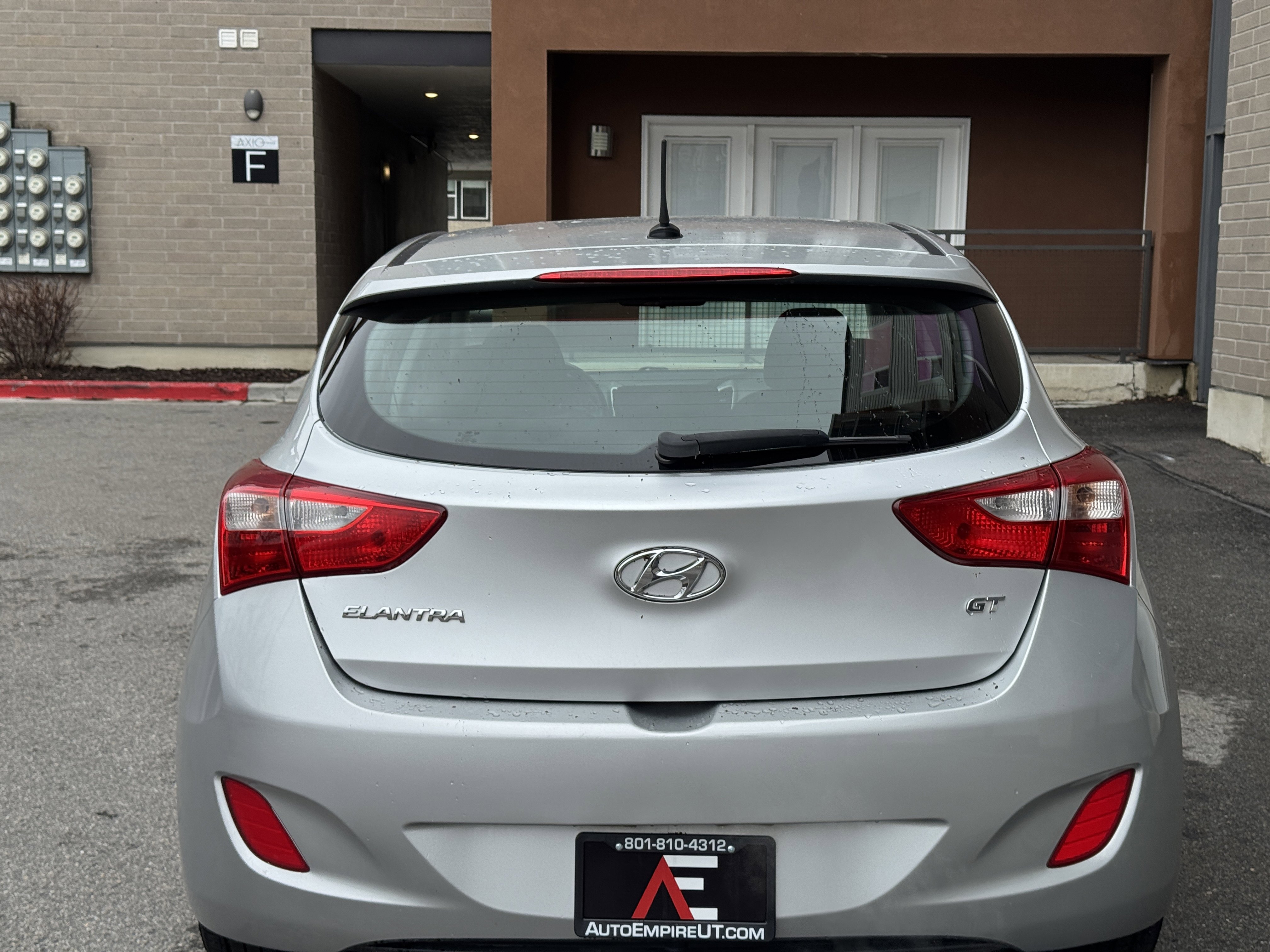 Used 2016 Hyundai Elantra GT FWD image 4