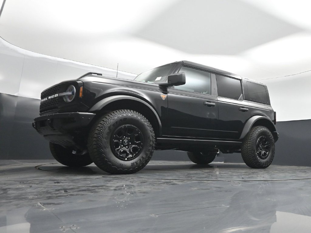 New 2026 Ford Bronco Badlands w/ Wildtrak Package AWD/4WD image 42
