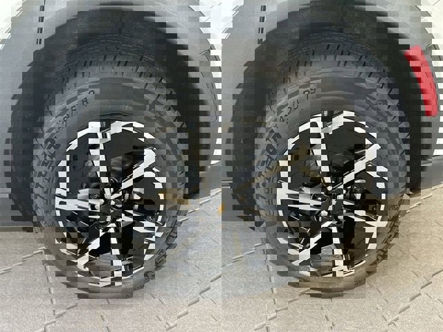 New 2026 Chevrolet Equinox EV LT image 19