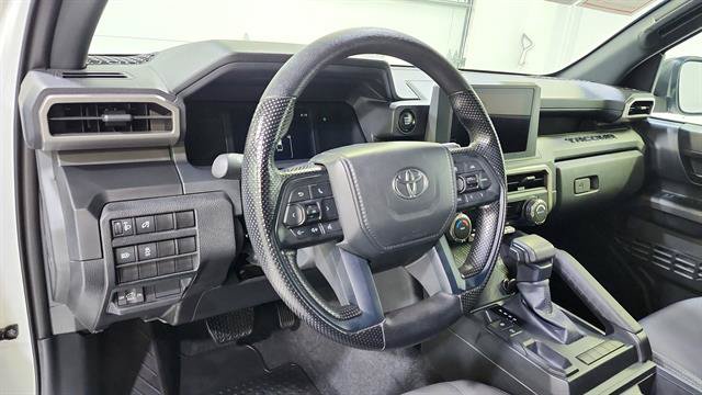 Used 2024 Toyota Tacoma SR RWD image 16