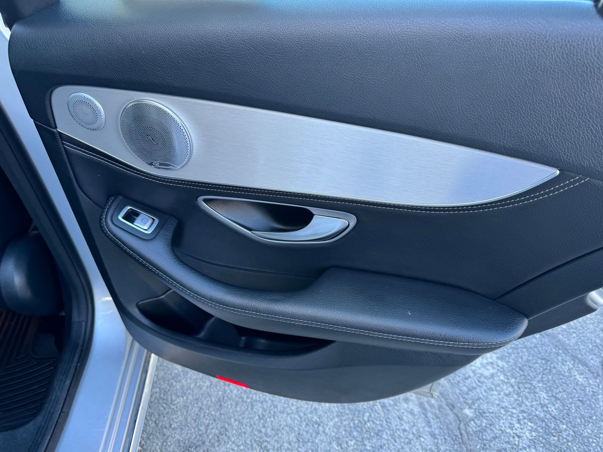 Used 2015 Mercedes-Benz C 300 4MATIC Sedan image 17