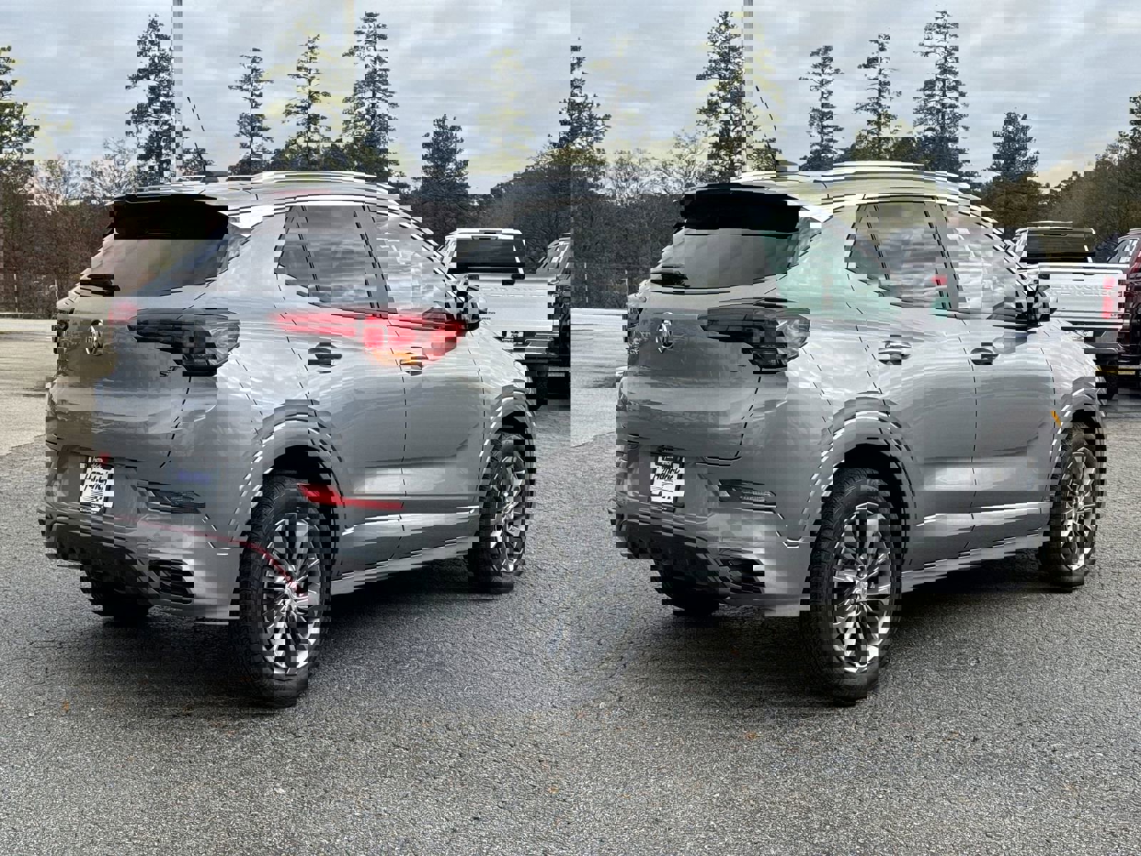 Used 2023 Buick Encore GX Select w/ Sport Touring Package image 10