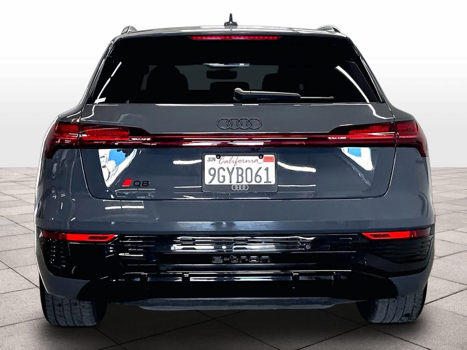Certified 2024 Audi Q8 e-tron Prestige w/ Prestige Package AWD/4WD image 8