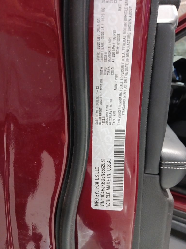 Used 2022 Jeep Grand Cherokee L Limited AWD/4WD image 10