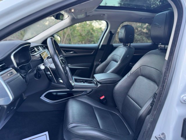 Certified 2021 Jaguar F-PACE R-Dynamic S AWD/4WD image 10