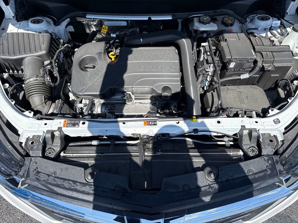 Used 2024 Chevrolet Equinox LT FWD image 24