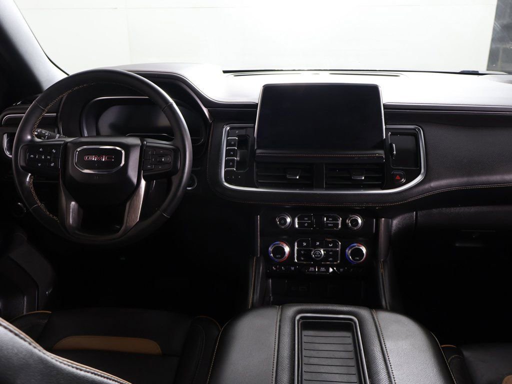 Used 2023 GMC Yukon XL AT4 w/ AT4 Premium Plus Package AWD/4WD image 44