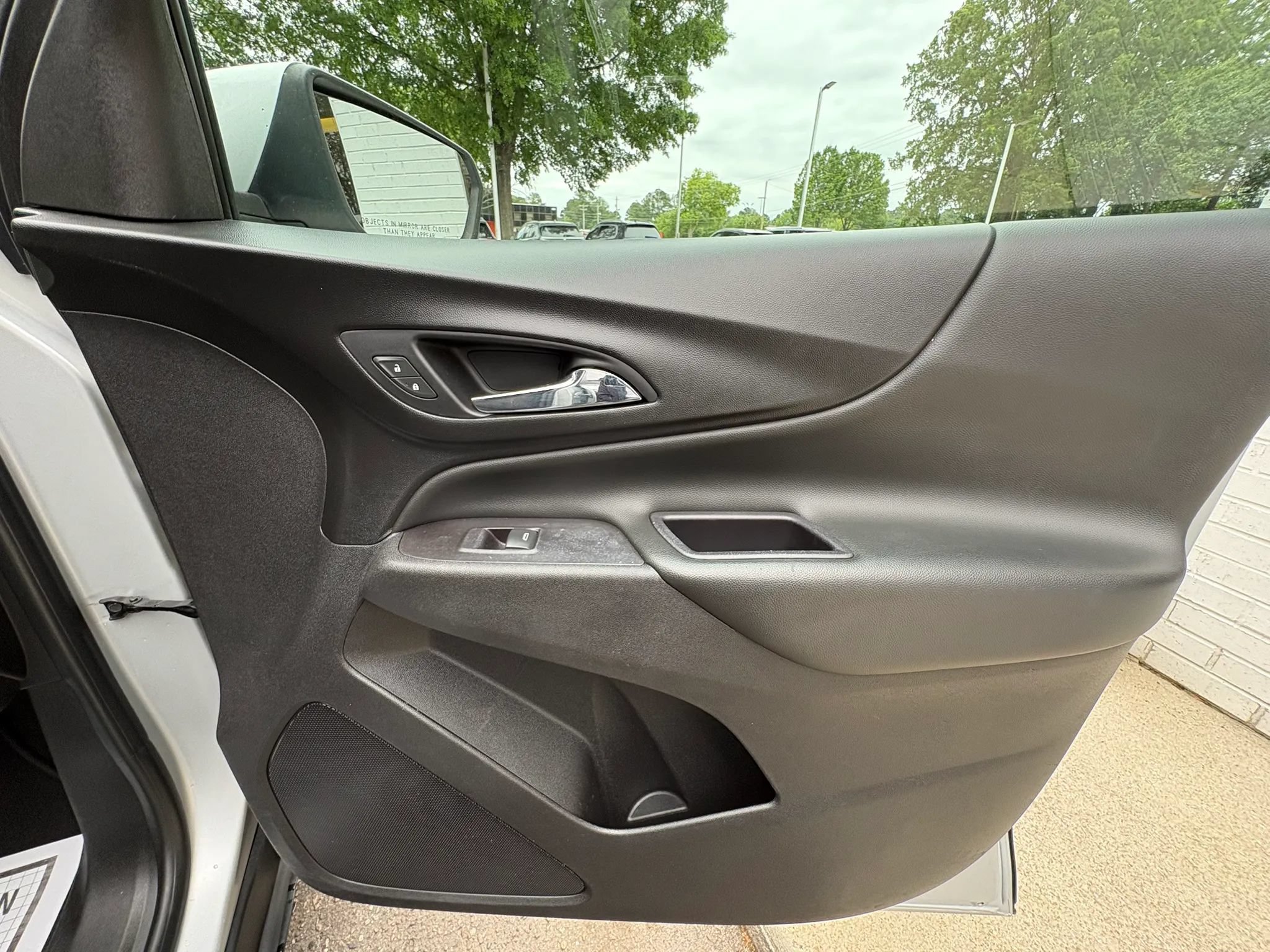 Used 2021 Chevrolet Equinox LT AWD/4WD image 13