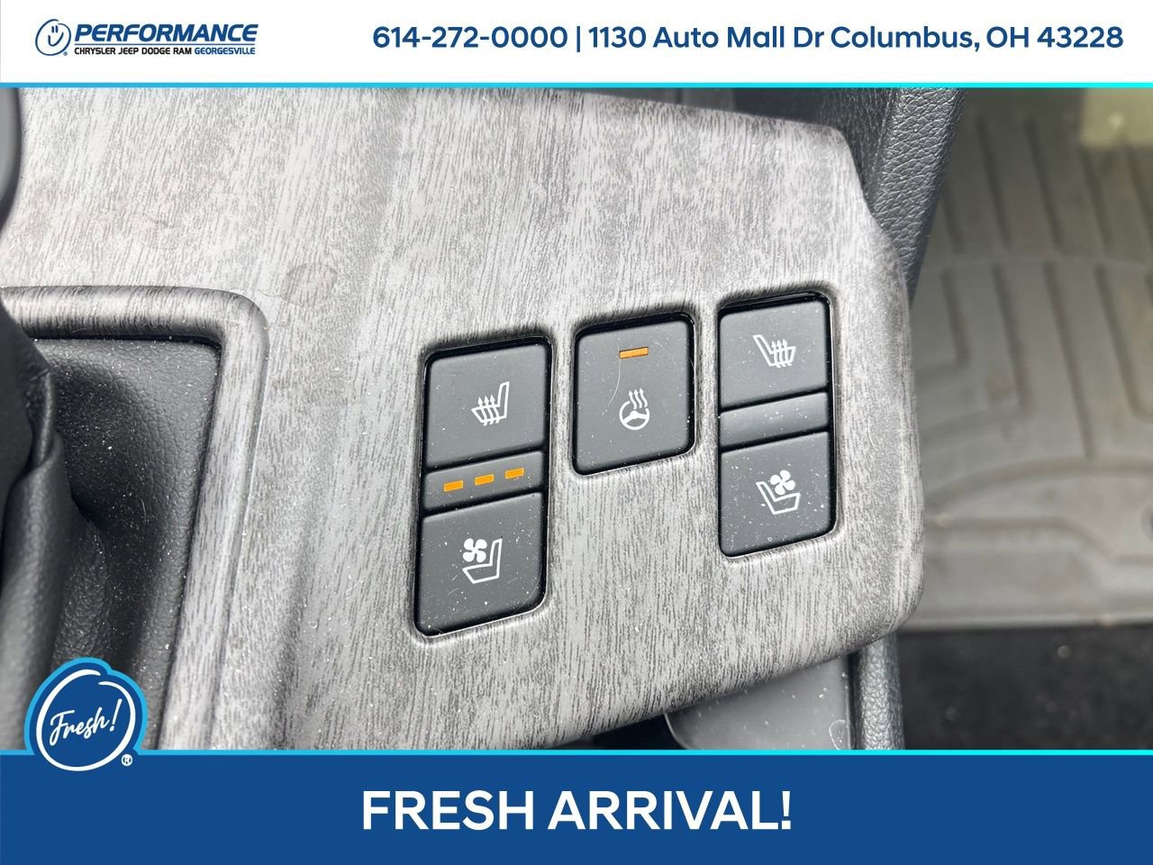 Used 2025 Kia Sportage SX image 23