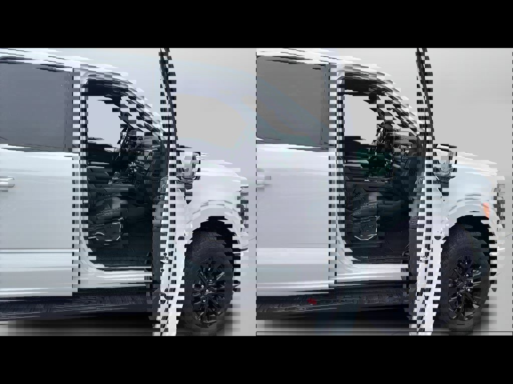 Used 2024 Ford F150 Lariat image 23