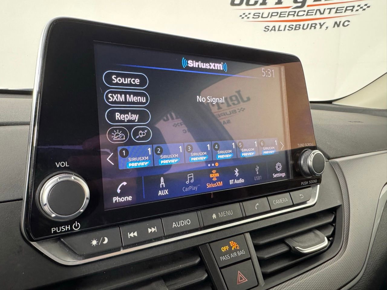 Used 2024 Nissan Altima 2.5 SR image 14