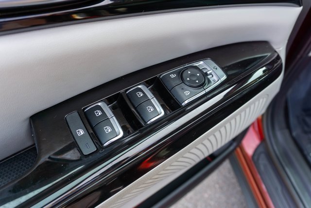 Used 2022 Kia Carnival SX image 23