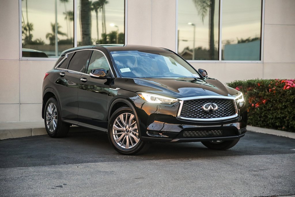 New 2025 INFINITI QX50 Pure