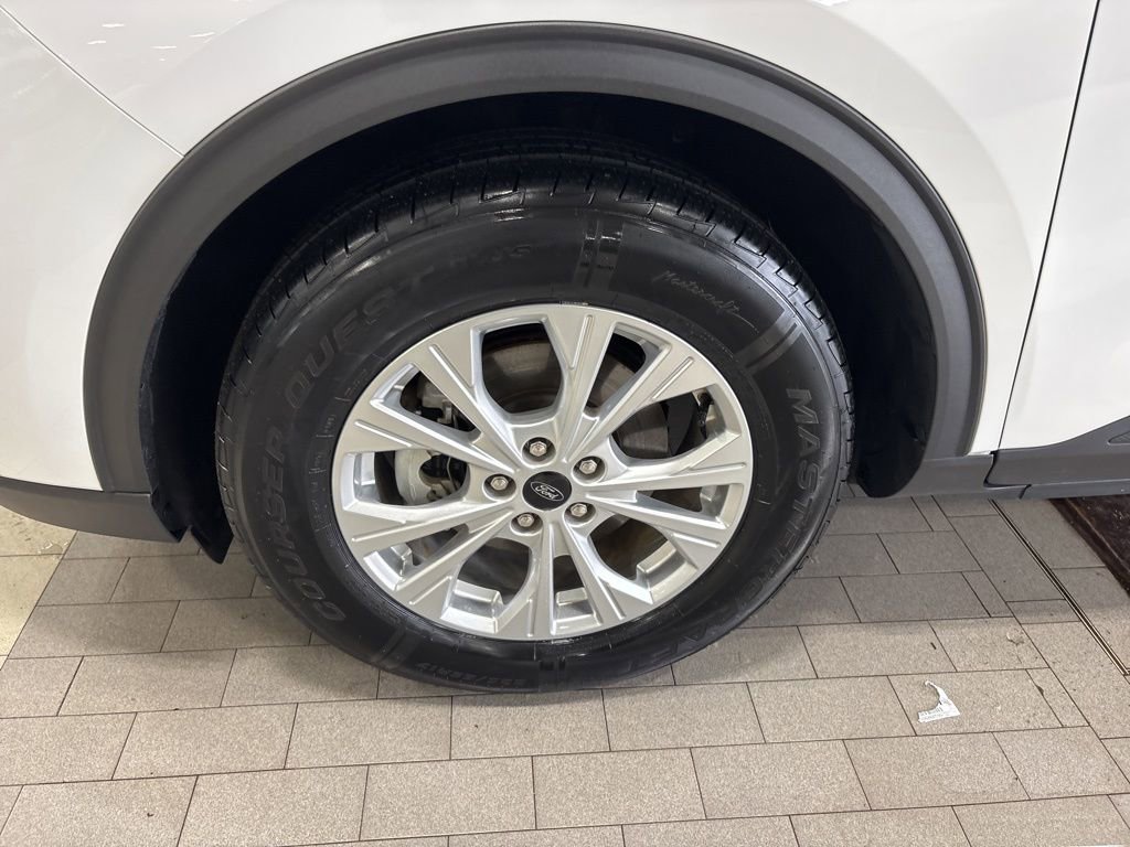 Used 2023 Ford Escape Active image 17