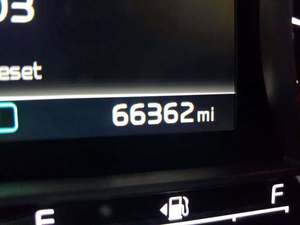 Used 2022 Kia Sorento S image 16