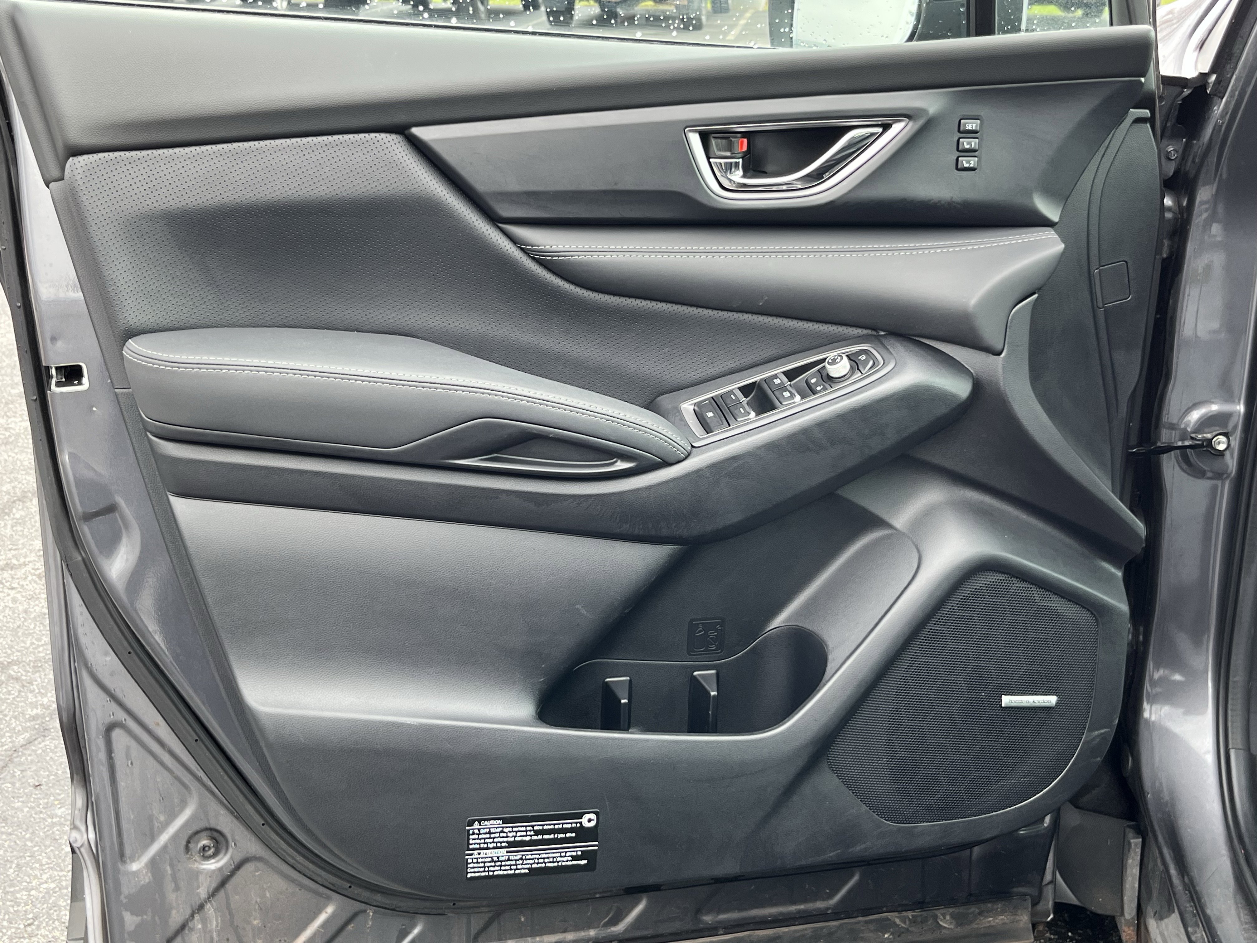 Used 2023 Subaru Ascent Limited w/ Technology Package image 19