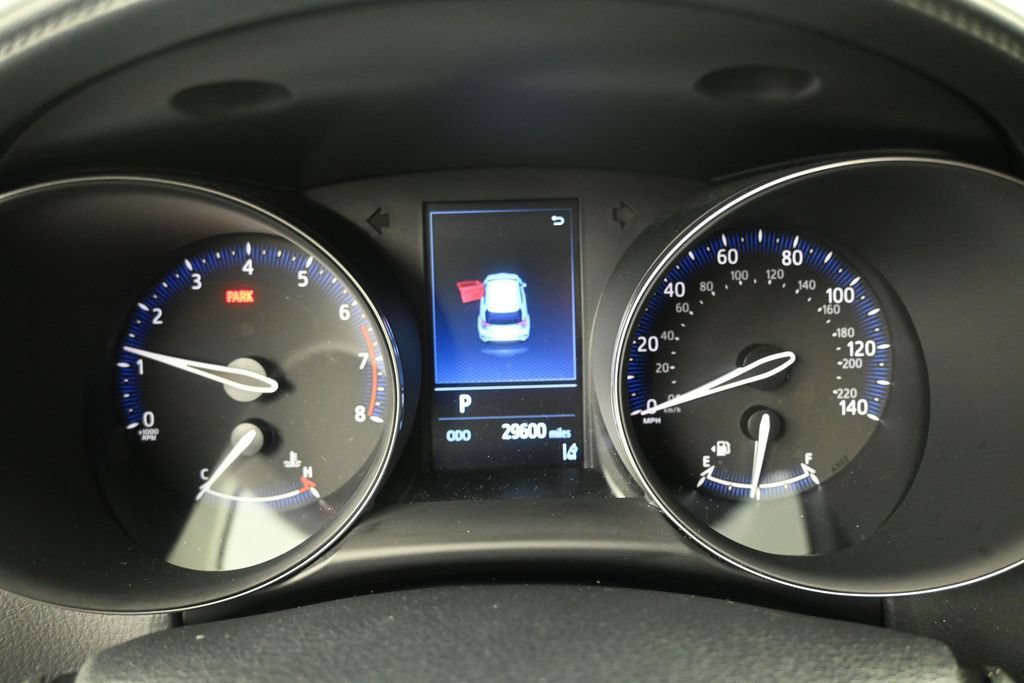 Used 2021 Toyota C-HR LE FWD image 12