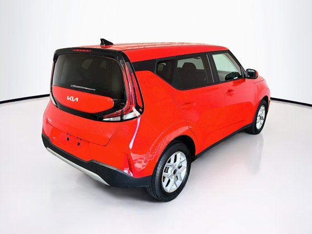 Certified 2024 Kia Soul S FWD image 5
