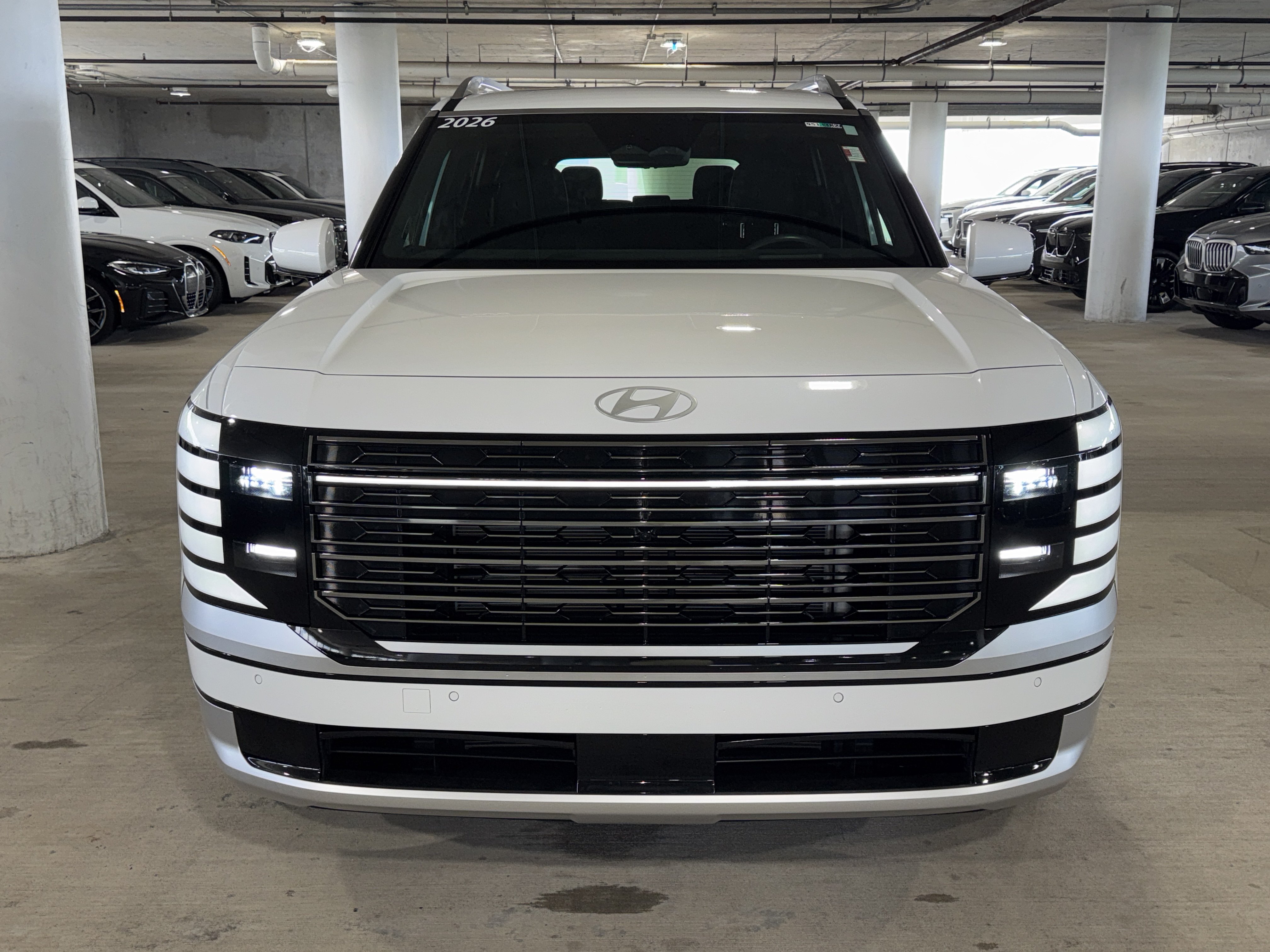 Used 2026 Hyundai Palisade Calligraphy FWD image 3