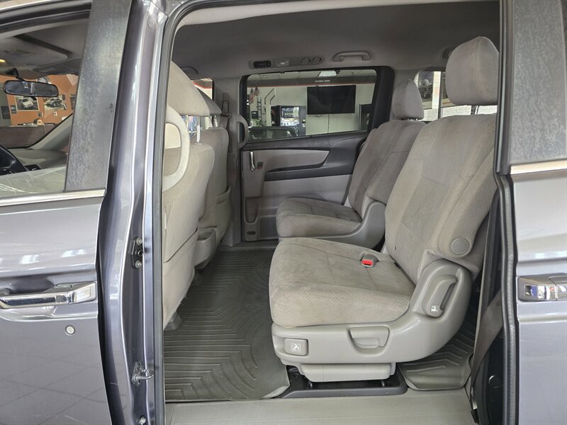 Used 2016 Honda Odyssey EX image 8