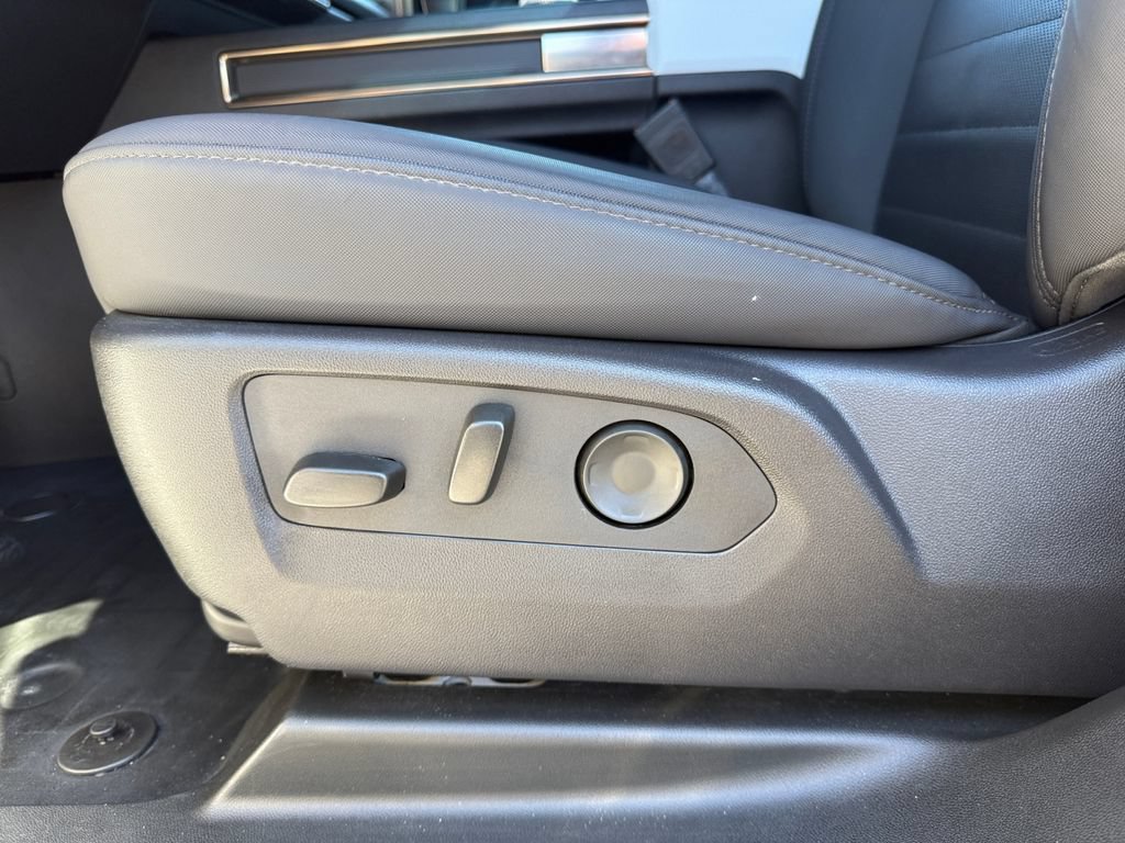 Used 2024 GMC Hummer EV 3X AWD/4WD image 10
