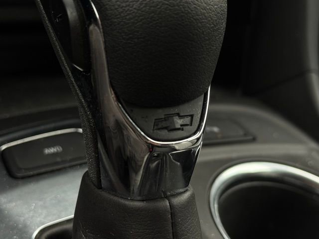 Used 2024 Chevrolet Equinox LT image 32