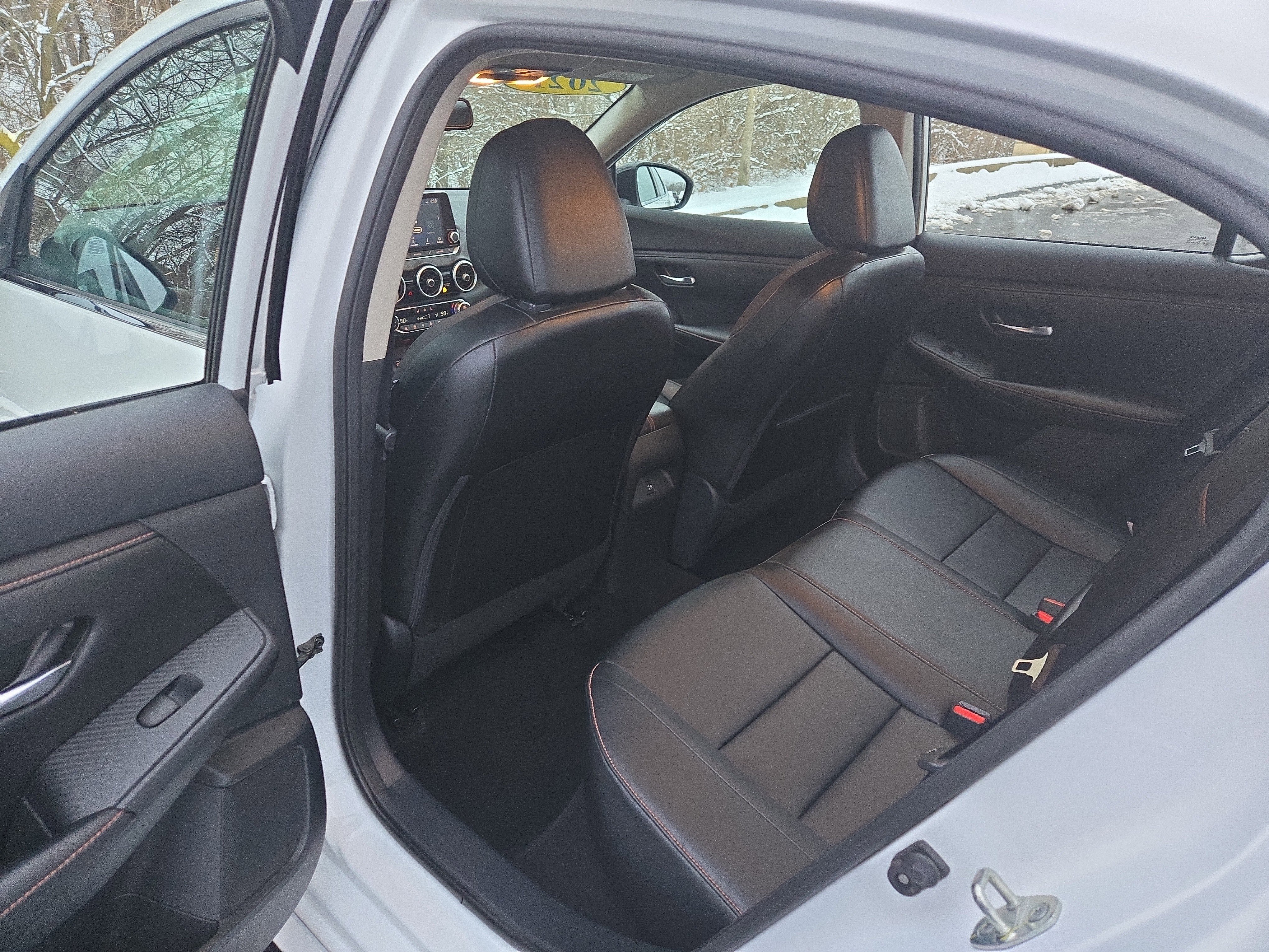 Used 2021 Nissan Sentra SR w/ SR Premium Package image 26