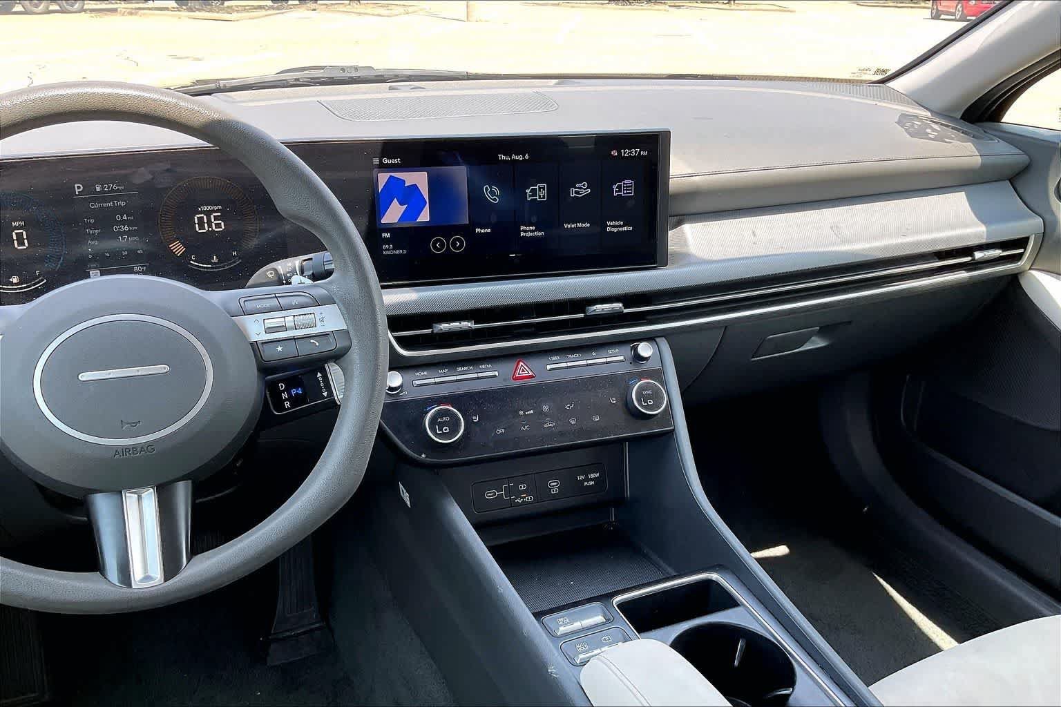 Used 2025 Hyundai Sonata SEL FWD image 13