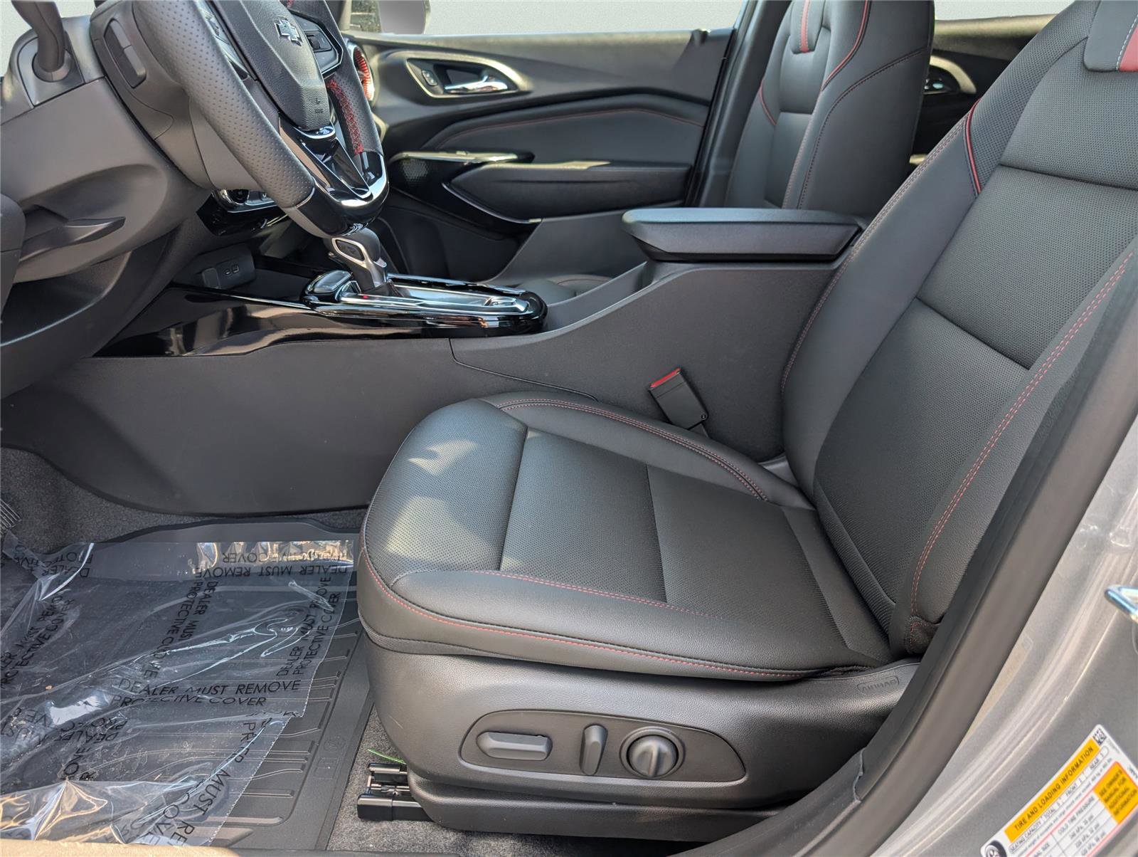 New 2026 Chevrolet Trax RS w/ Sunroof Package image 41