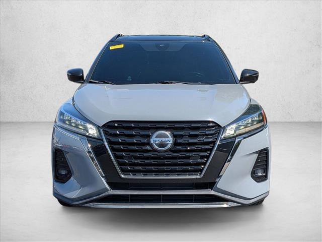 Used 2021 Nissan Kicks SR w/ SR Premium Package FWD video 3