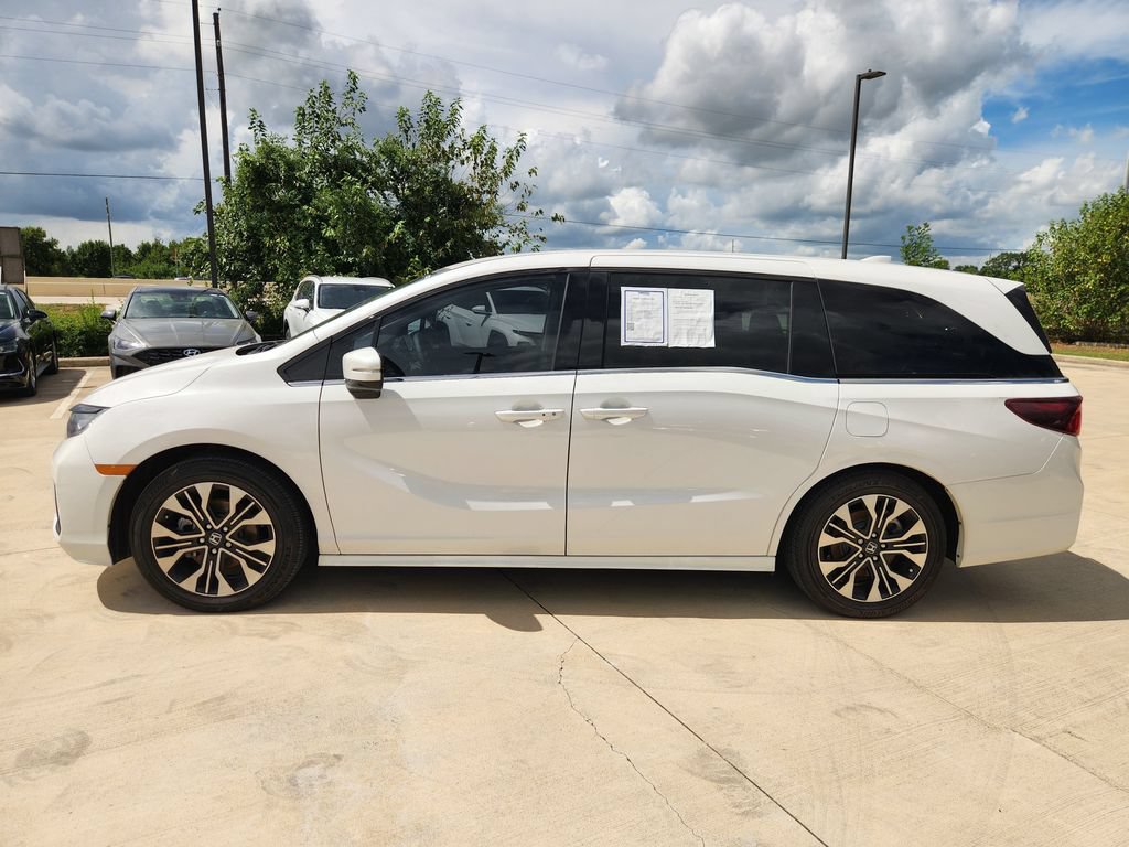 Used 2026 Honda Odyssey Elite image 6