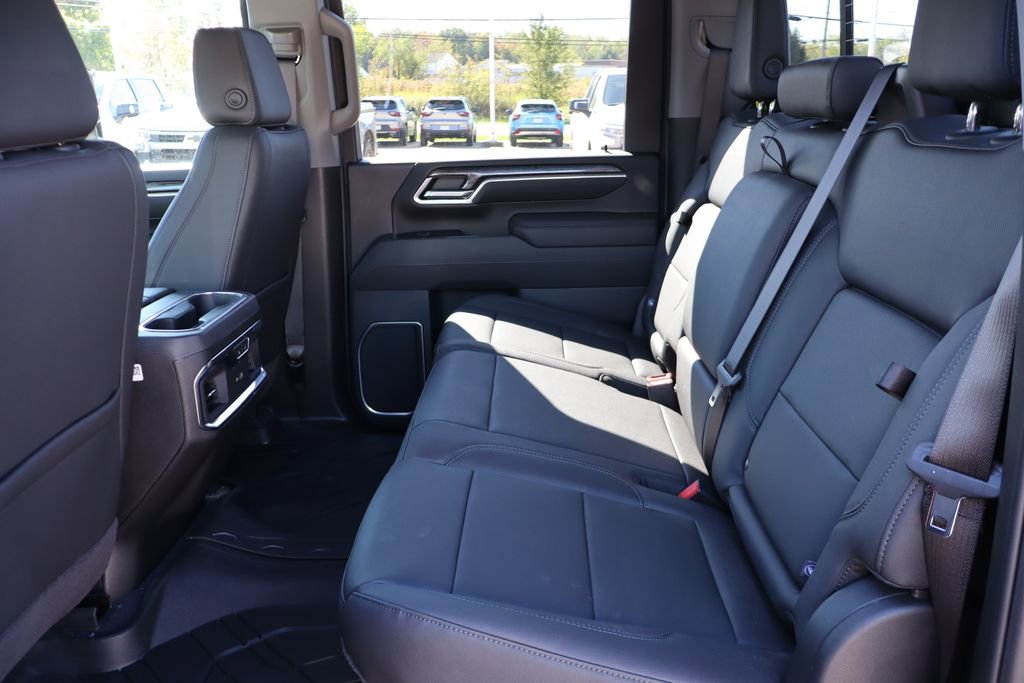 New 2026 Chevrolet Silverado 2500 LTZ w/ LTZ Premium Package image 45