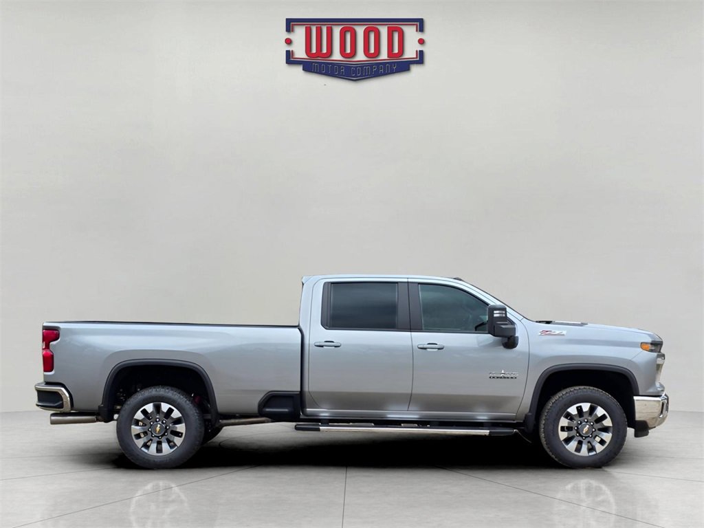 New 2026 Chevrolet Silverado 3500 LT w/ Texas Edition image 2