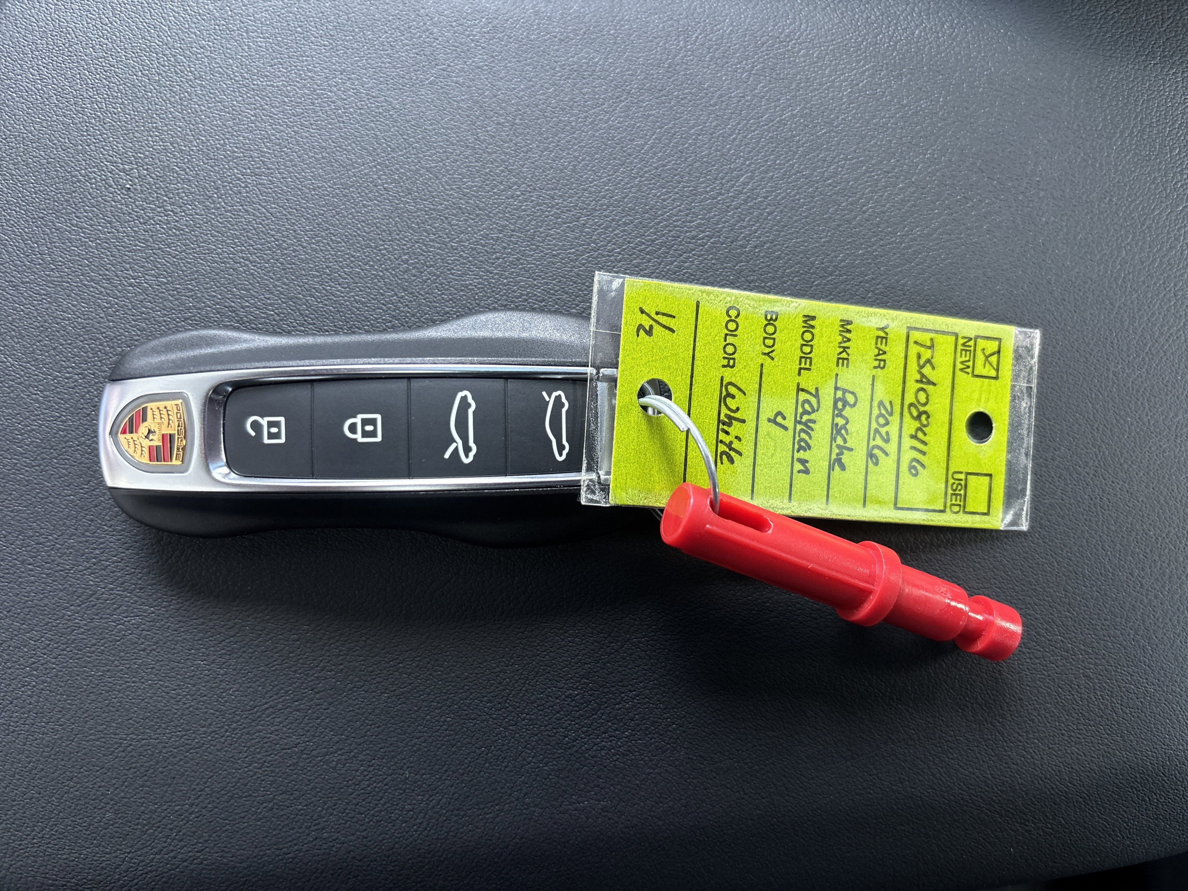 New 2026 Porsche Taycan image 22