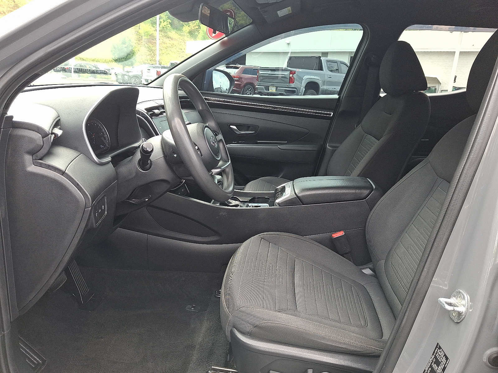 Used 2022 Hyundai Santa Cruz SEL w/ Cargo Package AWD/4WD image 13