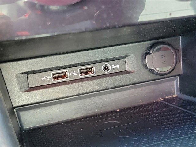 Used 2020 Volkswagen Tiguan SE R-Line image 6