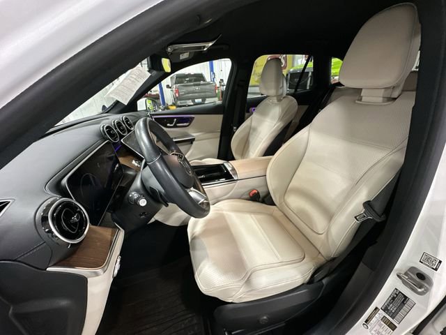 Used 2023 Mercedes-Benz GLC 300 4MATIC image 17