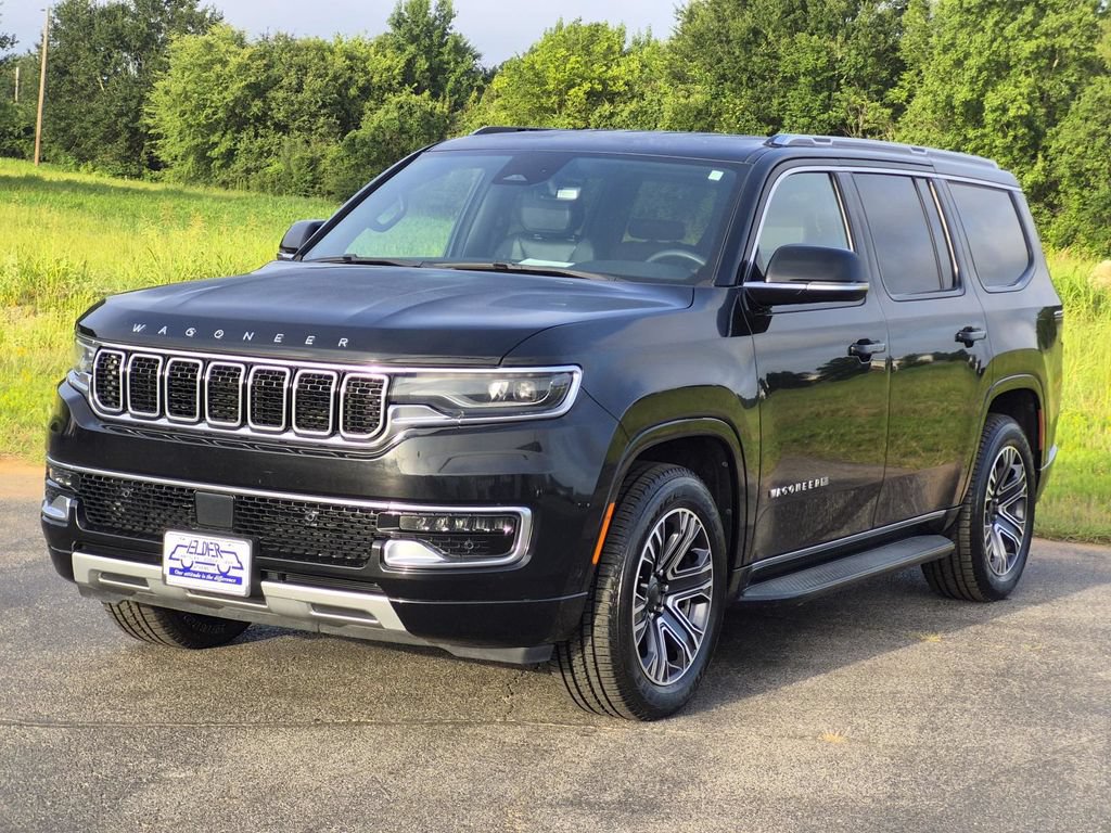Used 2024 Jeep Wagoneer Series II w/ Flexible Seating Group AWD/4WD video 3