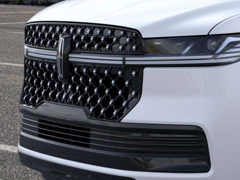 New 2026 Lincoln Navigator Black Label AWD/4WD image 17