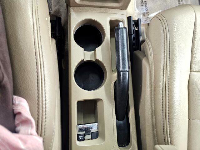 Used 2014 Jeep Patriot Limited w/ Sun/Sound Group image 17