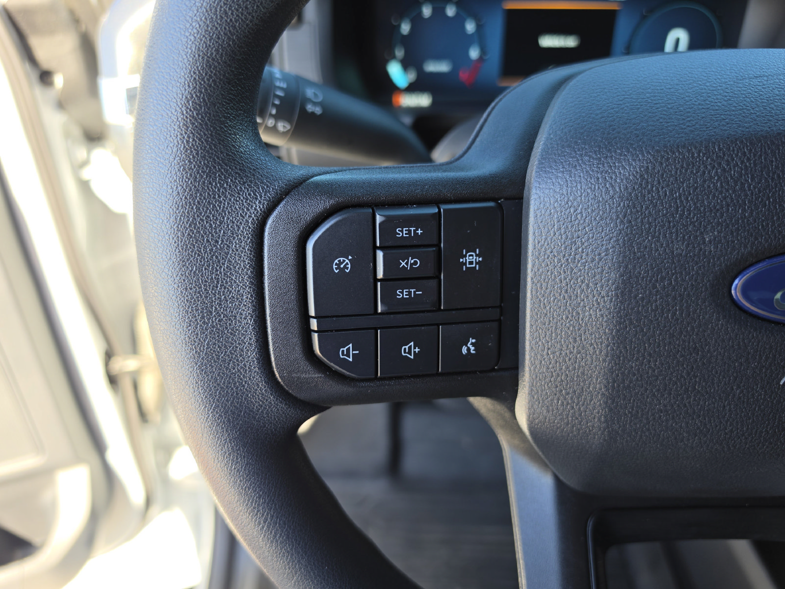 Used 2025 Ford F150 STX AWD/4WD image 33