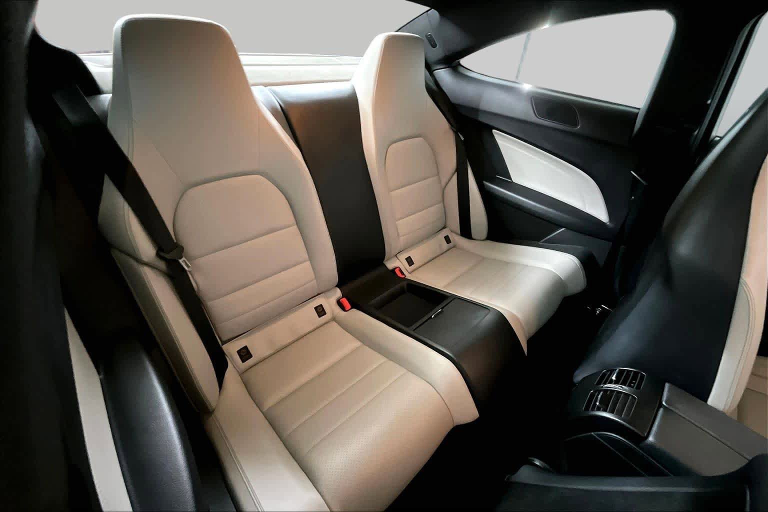 Used 2013 Mercedes-Benz C 250 Coupe image 20