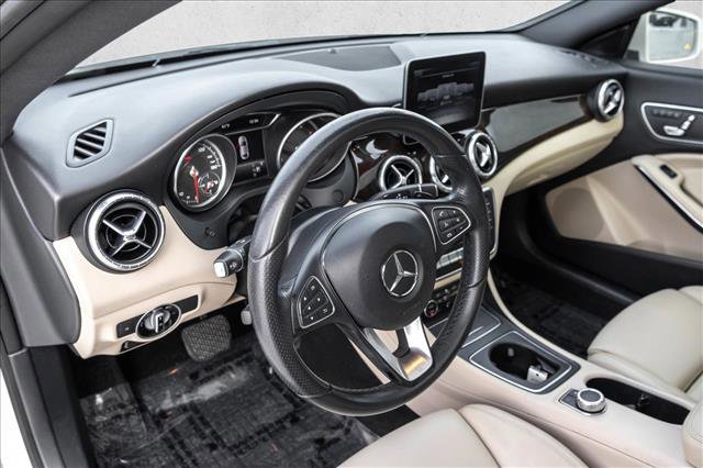 Used 2018 Mercedes-Benz CLA 250 4MATIC image 10