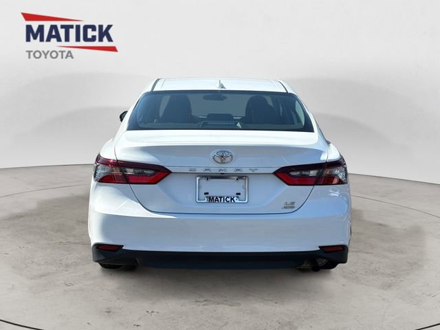 Used 2023 Toyota Camry LE image 6
