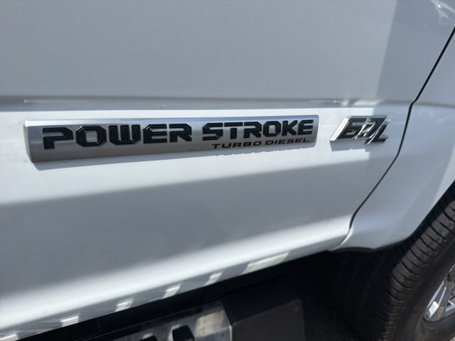 Used 2019 Ford F250 XLT w/ XLT Value Package AWD/4WD image 4
